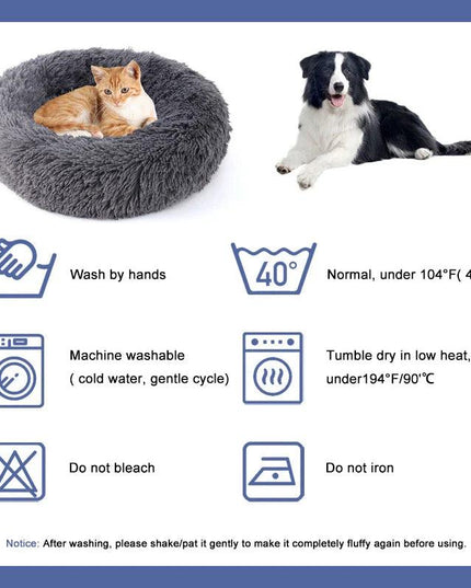 40-100cm fluffy beds for dogs and cats, showing a cat and dog on a plush bed with care instructions for washing, gentle cycle, and drying.