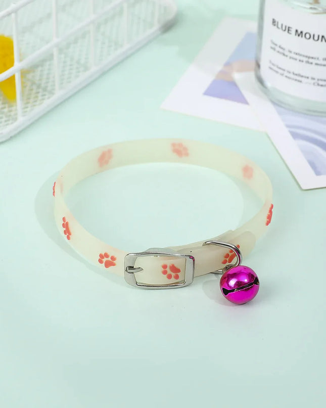 Luminous Cat Necklace Glowing Silicone Pet Collar with Bell