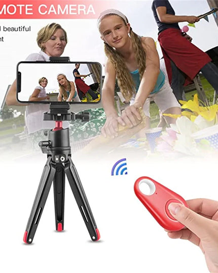 Pet Smart GPS Tracker with Bluetooth connectivity for secure tracking of pets and valuables.